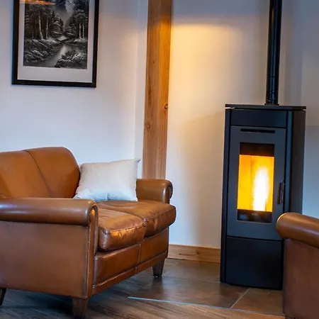 La Bergere Hotel Ayer