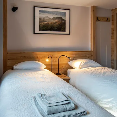 La Bergere Hotel Ayer