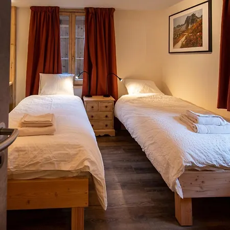 La Bergere Otel *