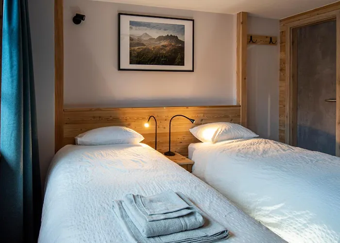 La Bergere מלון Ayer