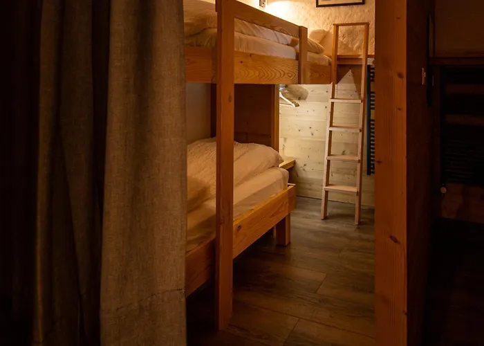 La Bergere فندق Ayer