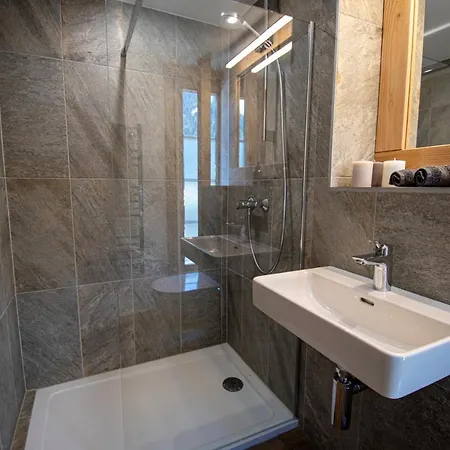 La Bergere Hotel Ayer